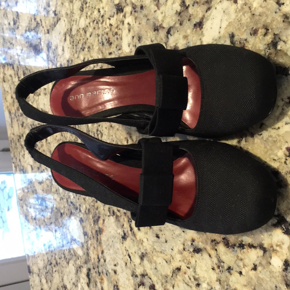 Women’s sling back heels